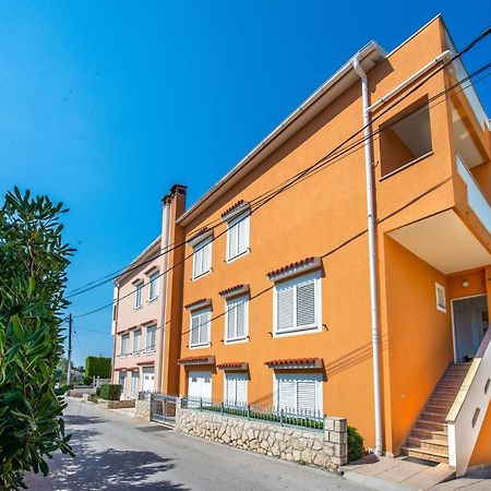 Apartments Cvito Novalja Bagian luar foto